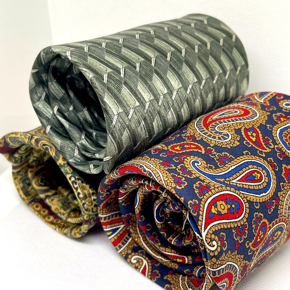 Vintage tie lot